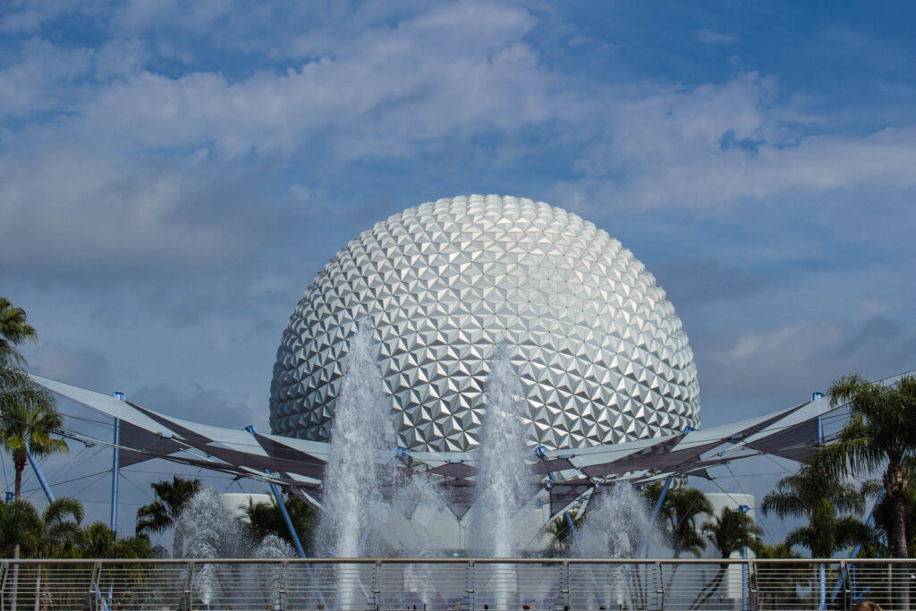 Spaceship Earth 