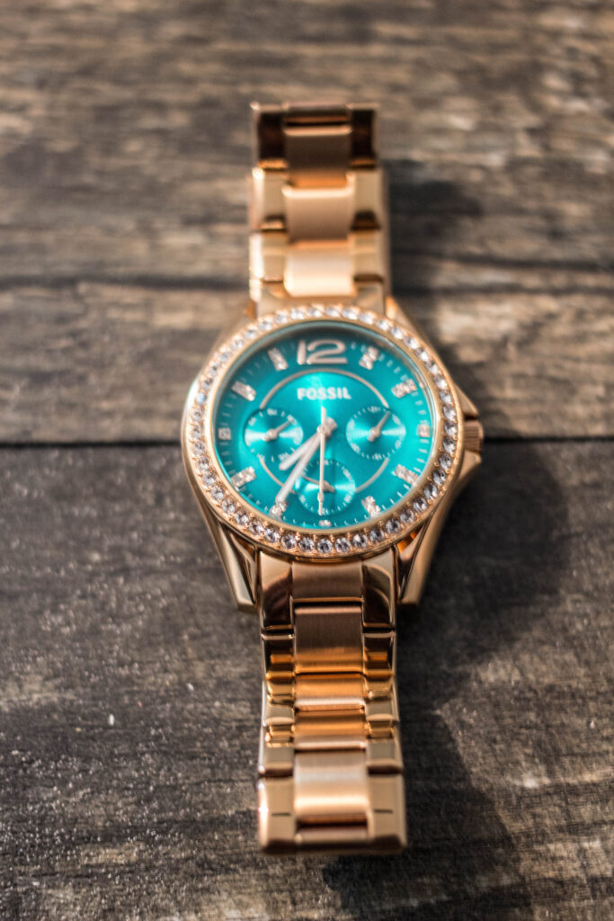 Ethan got this for me, and it is just the one I wanted! I can't get over the colour on the face! I love the rose gold as well :)